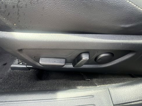 Used 2024 MAZDA CX-50 AWD 2.5 S w/ Preferred Package image 18