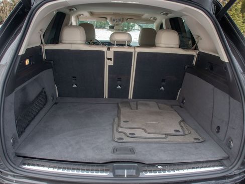 Used 2020 Mercedes-Benz GLE 350 GLE 350 w/ AMG Line Exterior image 18