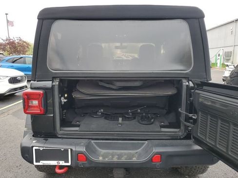 Used 2021 Jeep Wrangler Rubicon w/ Uconnect 4C Nav & Sound Group AWD/4WD image 21
