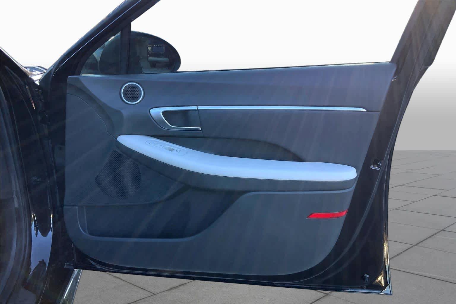 Used 2023 Hyundai Sonata SEL FWD image 22