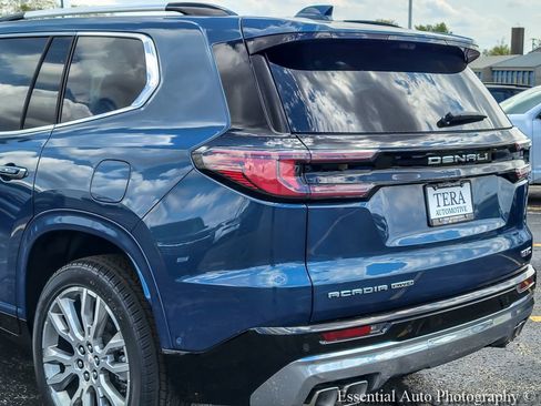 New 2026 GMC Acadia Denali w/ Super Cruise Package AWD/4WD image 6
