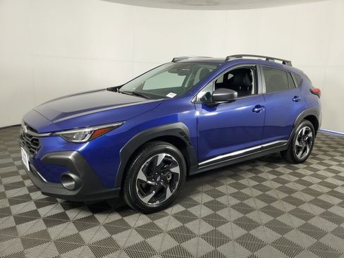 Used 2025 Subaru Crosstrek 2.5i Limited w/ Crosstrek Mirror Package image 8