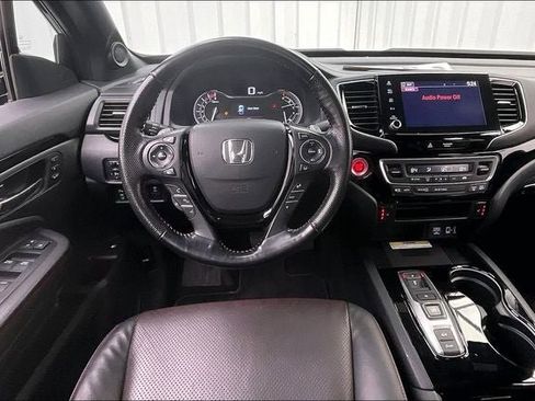 Certified 2023 Honda Ridgeline Black Edition image 5