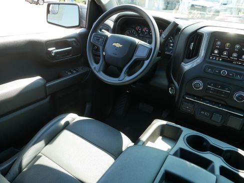 Used 2023 Chevrolet Silverado 1500 Custom w/ LPO, Dark Essentials Package AWD/4WD image 9