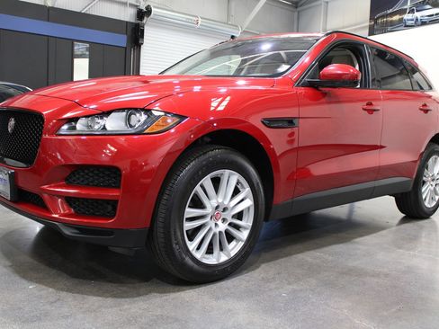 Used 2017 Jaguar F-PACE Prestige AWD/4WD image 7