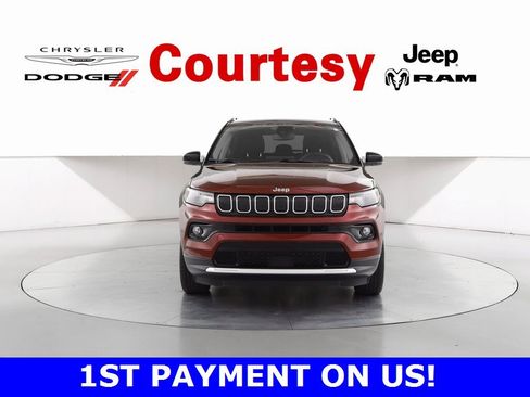 Certified 2022 Jeep Compass Limited image 10