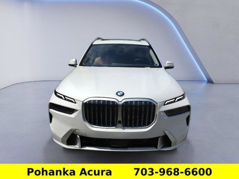 Used 2026 BMW X7 xDrive40i AWD/4WD image 2
