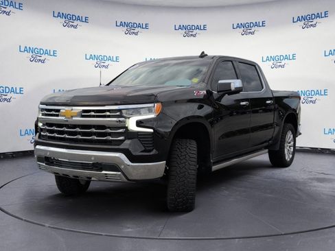 Used 2022 Chevrolet Silverado 1500 LTZ w/ LTZ Premium Package image 11