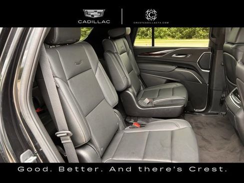Used 2024 Cadillac Escalade Luxury AWD/4WD image 34