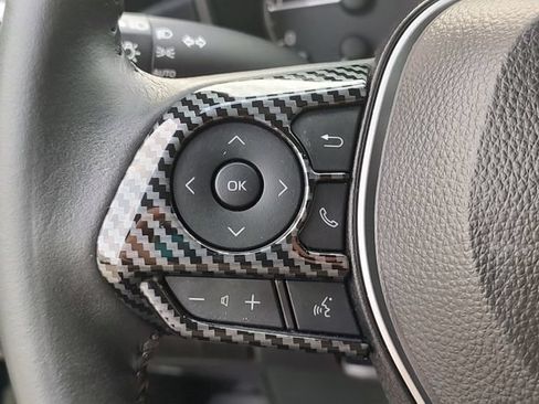 Used 2025 Toyota Corolla SE FWD image 19