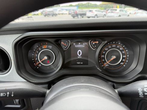 Used 2026 Jeep Wrangler Unlimited Sport AWD/4WD image 19