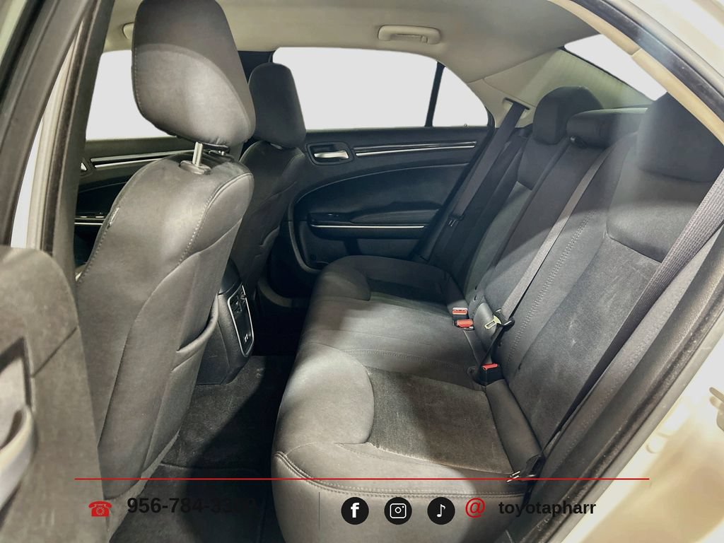 Used 2023 Chrysler 300 Touring w/ Sport Appearance Package RWD image 21