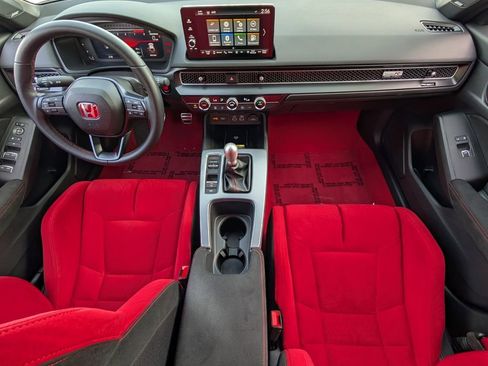 Certified 2025 Honda Civic Type R image 14