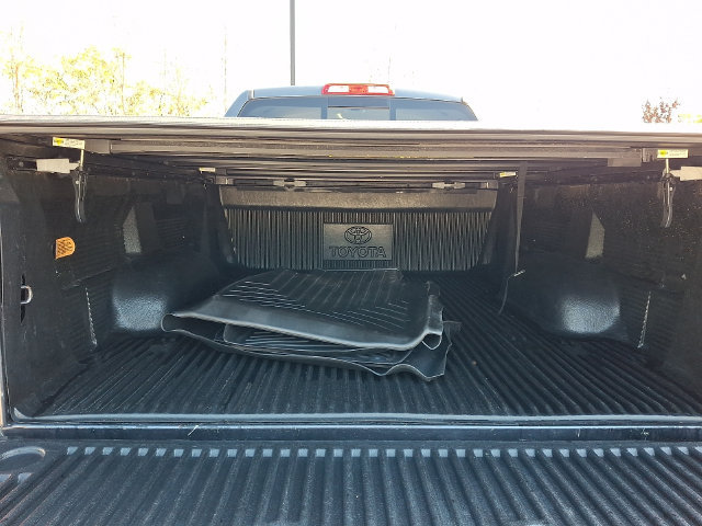 Used 2016 Toyota Tundra Limited w/ Limited Premium Package AWD/4WD image 29