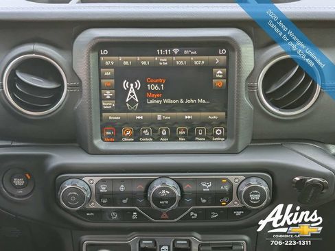 Used 2020 Jeep Wrangler Unlimited Sahara AWD/4WD image 18