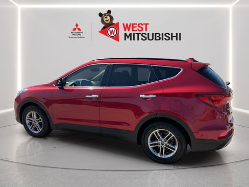 Used 2017 Hyundai Santa Fe Sport image 8