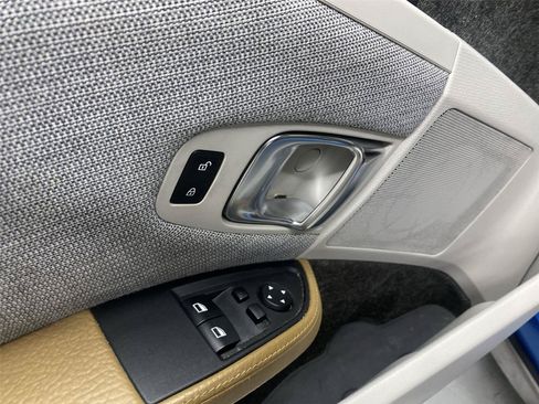 Used 2014 BMW i3 w/ Range Extender RWD image 19