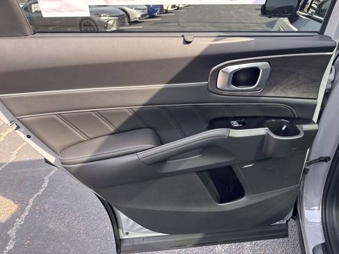New 2026 Kia Sorento SX image 43