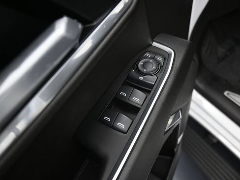 Used 2025 Chevrolet Silverado 1500 RST RWD image 14