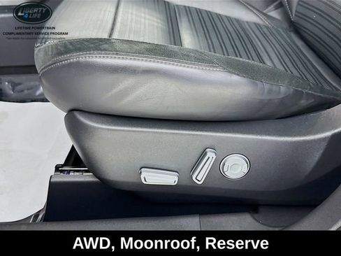 Used 2024 Lincoln Nautilus Reserve w/ Equipment Group 202A image 20