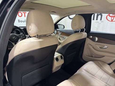 Used 2019 Mercedes-Benz C 300 4MATIC Sedan image 19