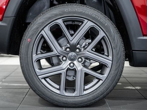 New 2026 Jeep Compass Latitude image 16