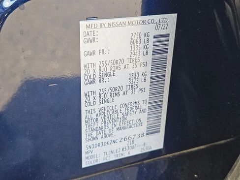 Used 2022 Nissan Pathfinder Platinum image 23