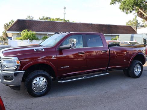 Used 2022 RAM 3500 Laramie w/ Safety Group B AWD/4WD image 9