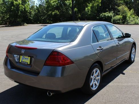 Used 2006 Honda Accord EX image 4