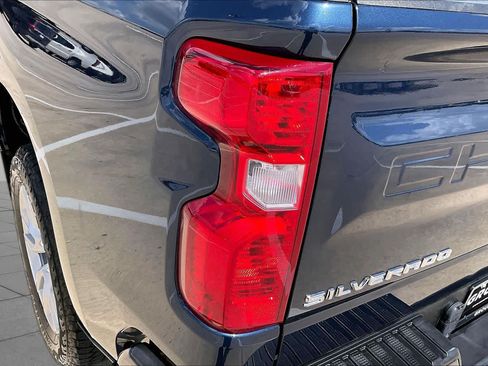 Used 2022 Chevrolet Silverado 1500 Custom RWD image 27
