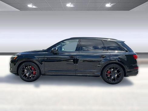 New 2026 Audi SQ7 Prestige AWD/4WD image 2