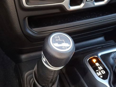 Used 2021 Jeep Wrangler Unlimited Sport AWD/4WD image 24
