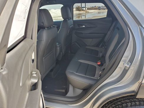 Used 2024 Chevrolet TrailBlazer ACTIV w/ Driver Confidence Package image 14