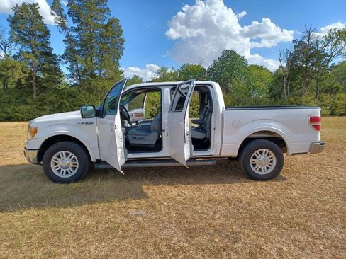 Used 2013 Ford F150 Lariat w/ Mid Equipment Group image 29