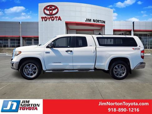 Used 2014 Toyota Tundra SR5 AWD/4WD image 5