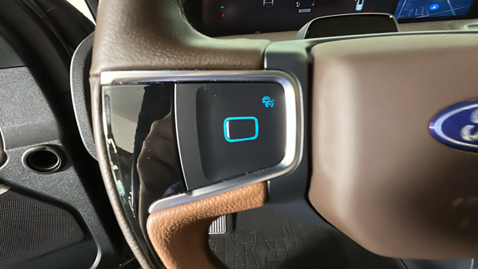 Used 2025 Ford Expedition Max King Ranch AWD/4WD image 19