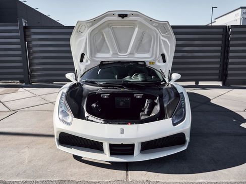 Used 2017 Ferrari 488 GTB image 16