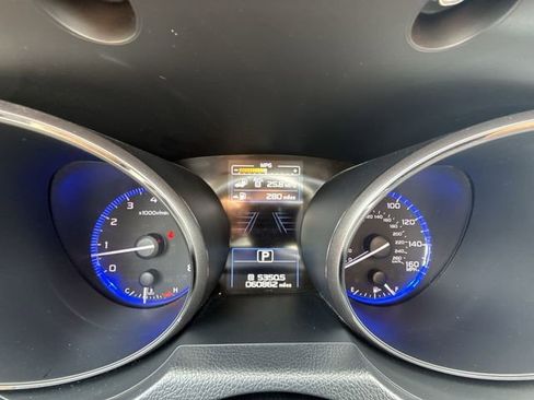 Used 2019 Subaru Outback 3.6R Touring AWD/4WD image 15