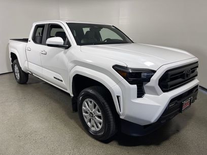 New 2025 Toyota Tacoma SR5