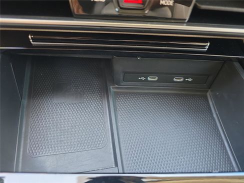 Used 2024 Volkswagen Atlas SEL Premium R-Line AWD/4WD image 21