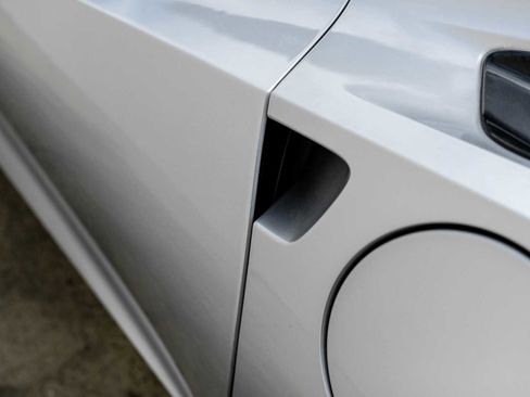 Used 2018 Chevrolet Corvette Stingray Coupe w/ 3LT Preferred Equipment Group image 38