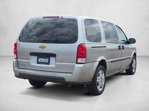 Used 2008 Chevrolet Uplander LS w/ Climate Package FWD image 5