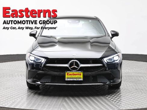 Used 2023 Mercedes-Benz CLA 250 4MATIC image 2