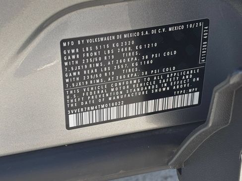 Used 2026 Volkswagen Tiguan SE AWD/4WD image 55