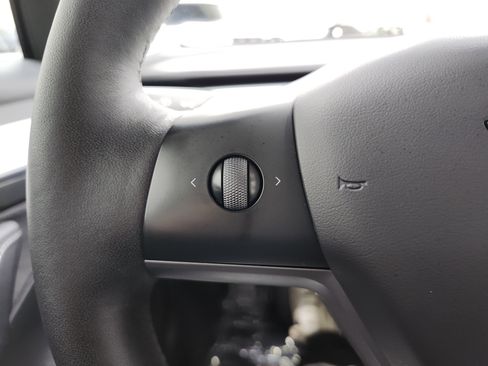 Used 2023 Tesla Model 3 Long Range image 37