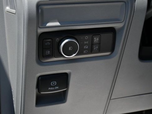 Used 2024 Ford F150 XLT w/ Mobile Office Package image 37