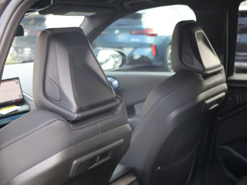 Certified 2025 BMW X3 xDrive30i w/ Premium Package image 34