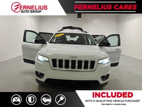 Used 2022 Jeep Cherokee Latitude Lux AWD/4WD image 11