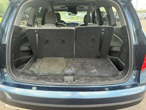 Used 2017 Honda Pilot Touring image 10