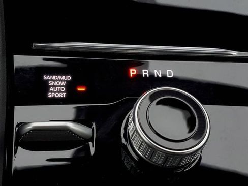 New 2026 Jeep Grand Cherokee Limited image 32